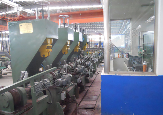 鋼管超聲波探傷設備控制室 鋼管超聲波探傷設備控制室